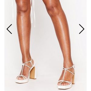 WHITE PATENT SQUARE TOE PLATFORMS